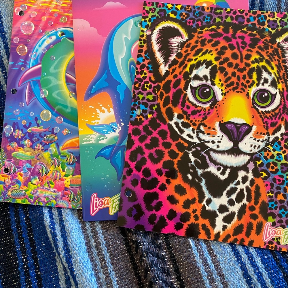 Lisa Frank 2 Pocket Portfolio Folder 3-Hole folders - Picture 3 of 8